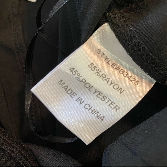 Jodifl Vegan Leather Leggings - Picture 10 of 13